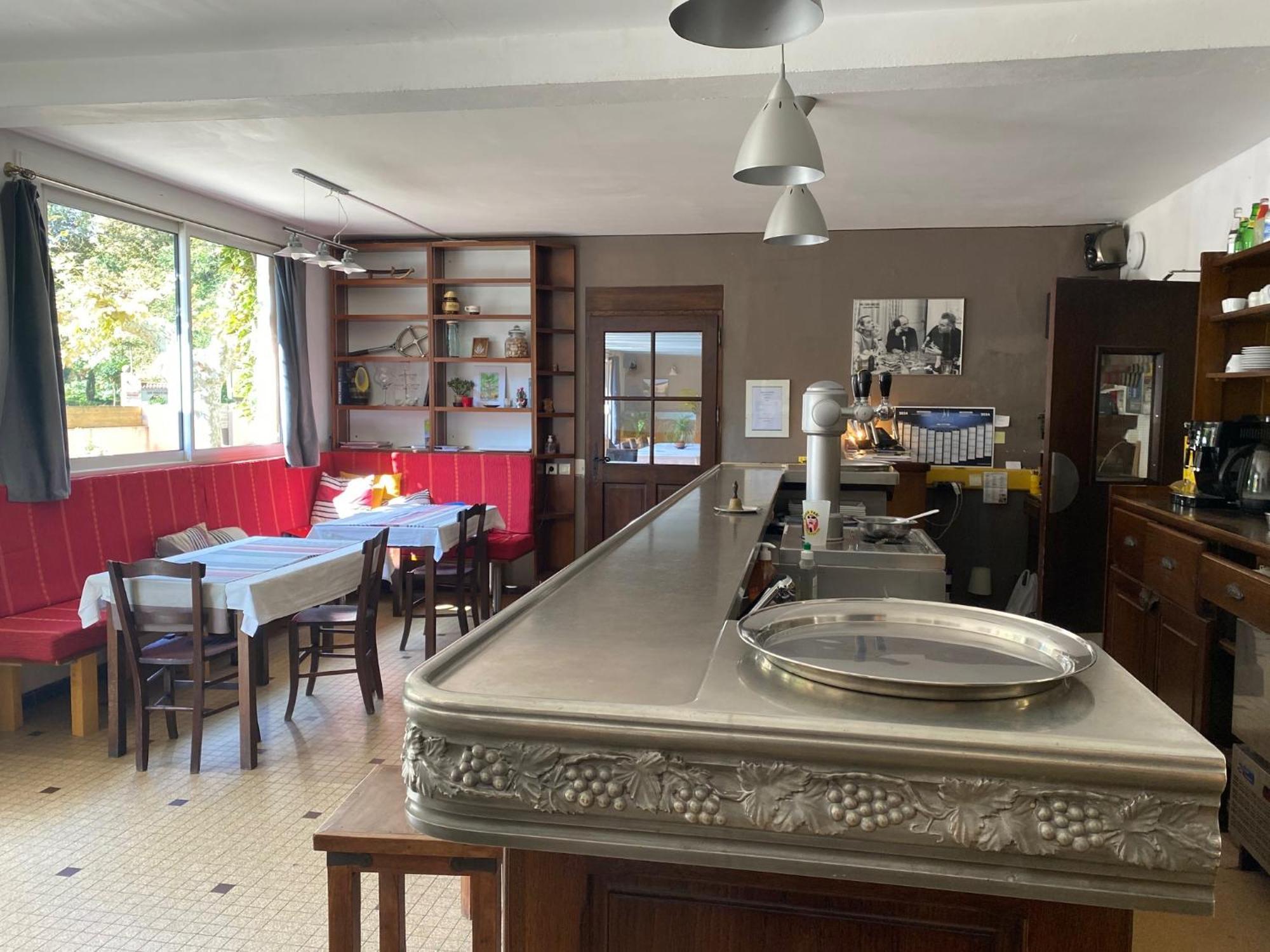 Logis Hostellerie du Clos Pité Préchacq Esterno foto