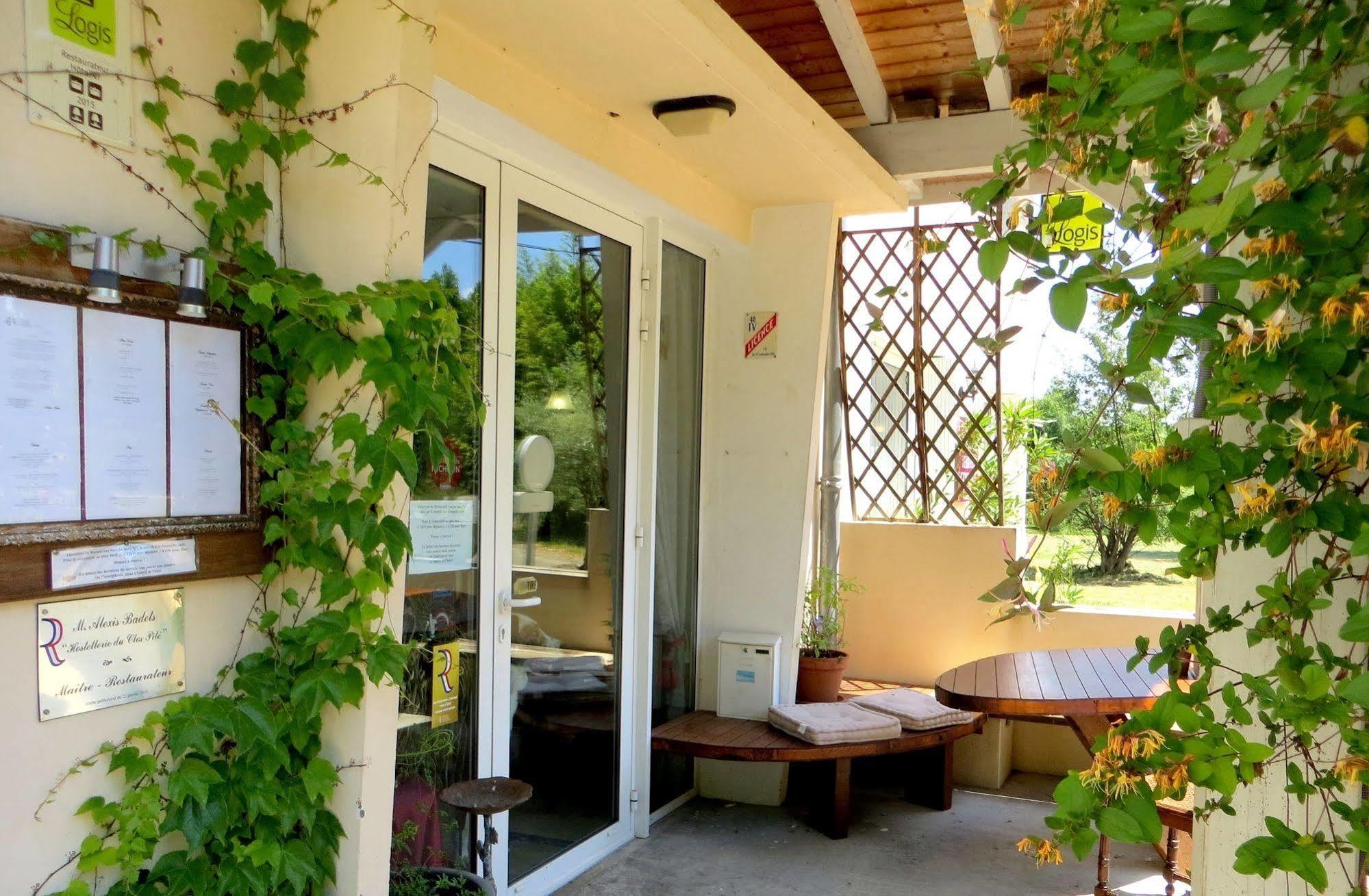 Logis Hostellerie du Clos Pité Préchacq Esterno foto